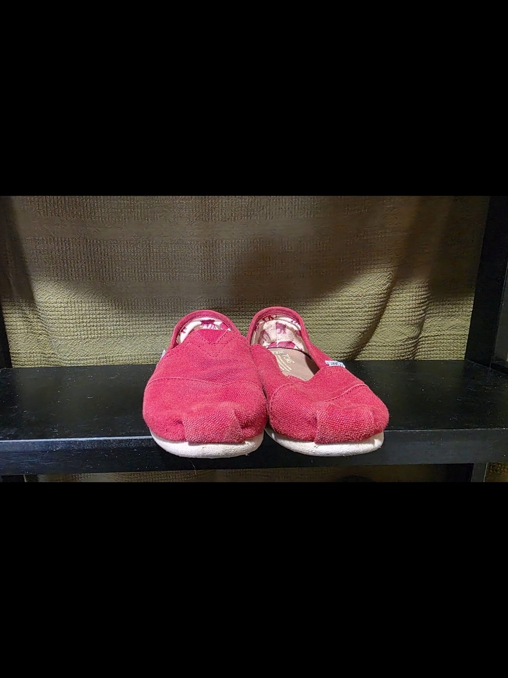 Toms Red Classic Heritage Slip-On Flats